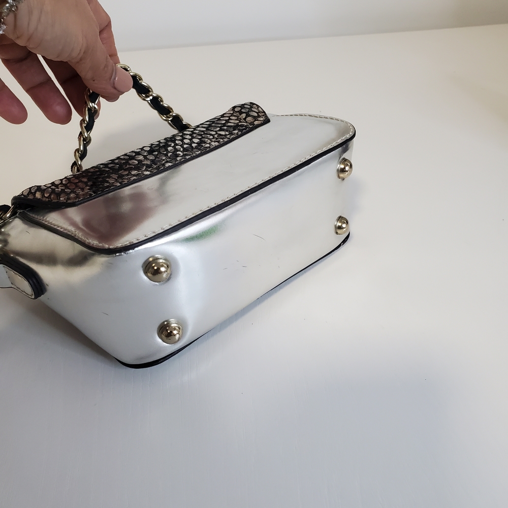 Silver and Black Snakeskin Women's Bag - Picture 6 of 10